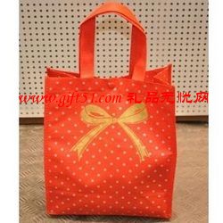 紐扣風琴禮物袋定制,婚慶無紡布禮品環(huán)保袋定做